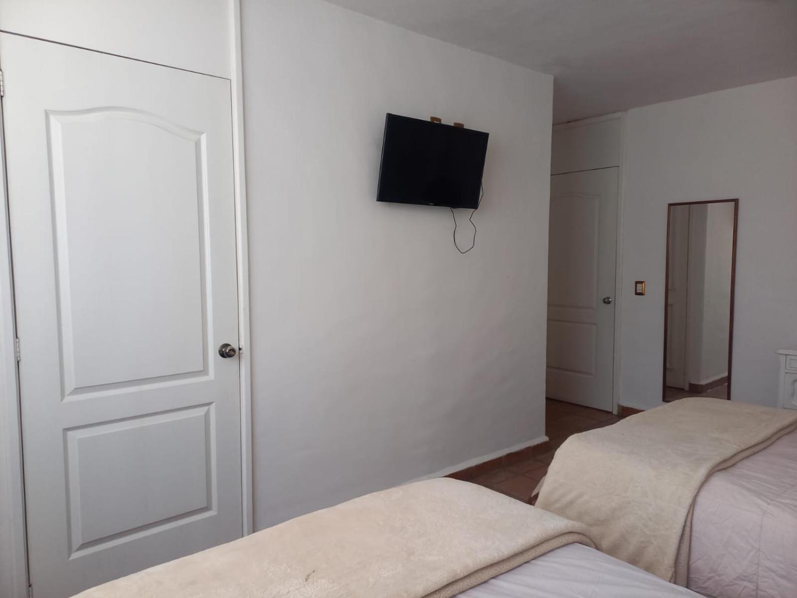 Solache Inn Zitácuaro Szoba fotó